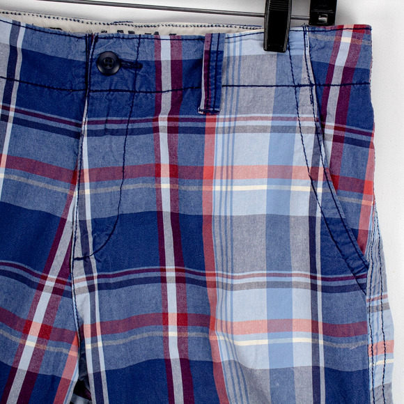 Men’s Plaid Shorts Red White & Blue 90s Americana Long Relaxed Fit | Old Navy 30 - Picture 2 of 12